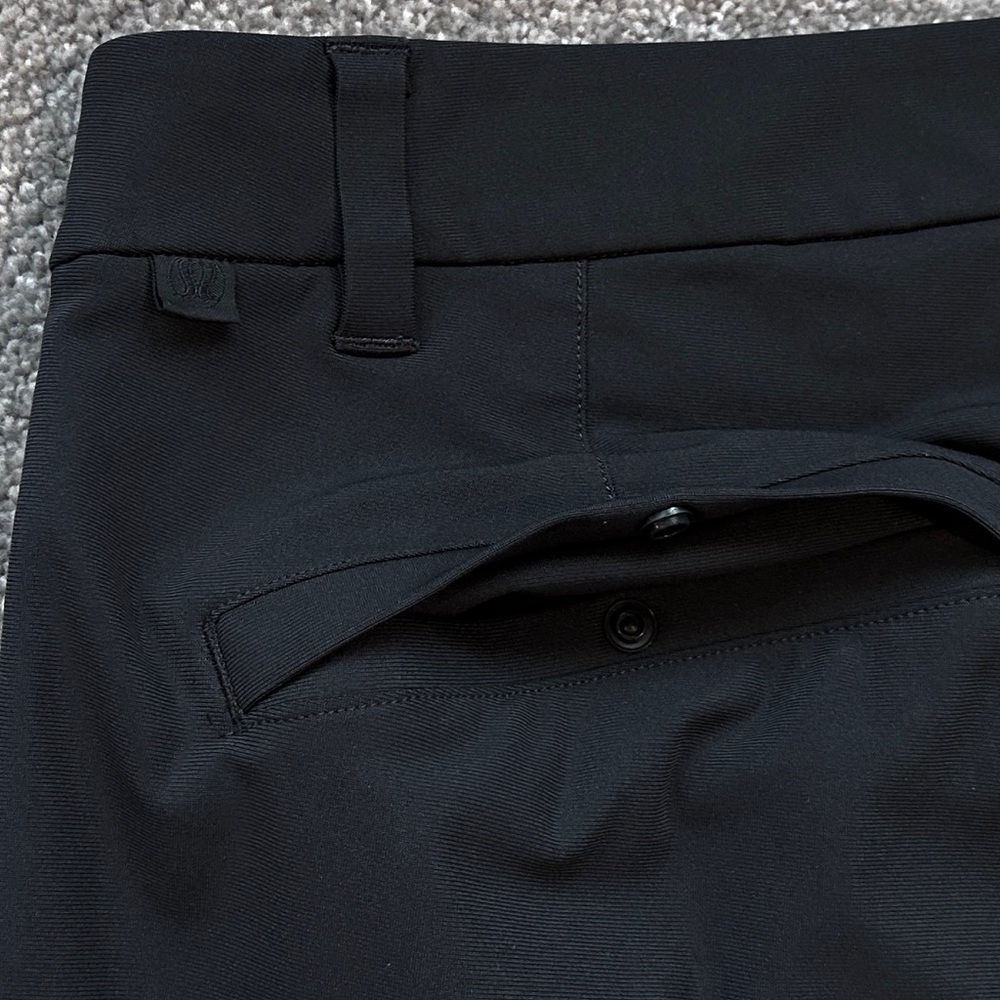 Like New Lululemon Athletica Commission Pant Classic 34”x32" Warpstreme - Picture 4 of 9